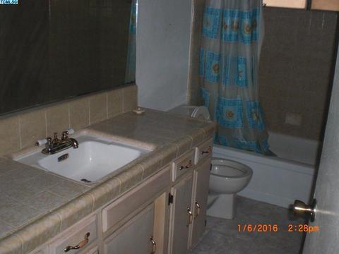 460 Orangewood Dr, Lemoore, CA 93245 photo 15