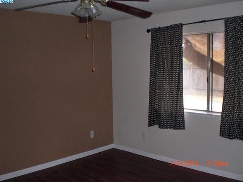 460 Orangewood Dr, Lemoore, CA 93245 photo 10