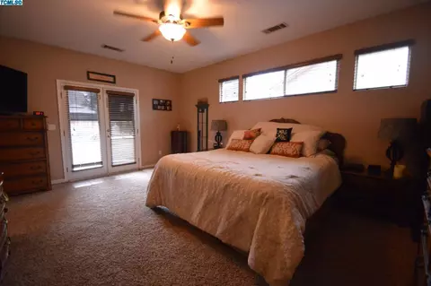 3449 E Howard Ct, Visalia, CA 93292 photo 20