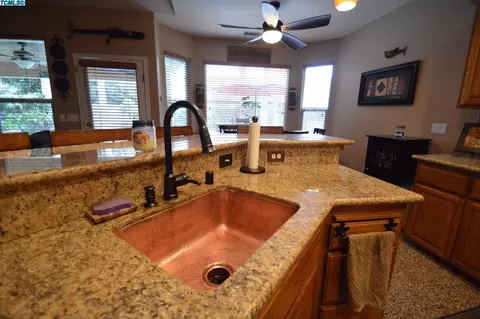 3449 E Howard Ct, Visalia, CA 93292 photo 10