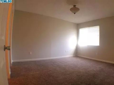 1428 E Ferguson Ct, Visalia, CA 93292 photo 12