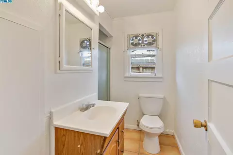 923 E K Ave, Visalia, CA 93292 photo 11