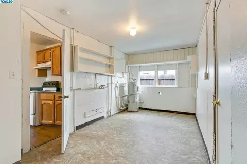 923 E K Ave, Visalia, CA 93292 photo 13