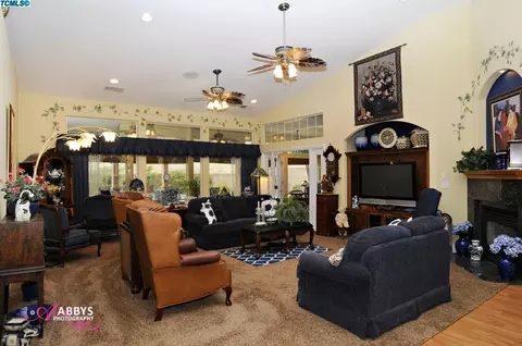 825 Valley View St, Taft, CA 93268 photo 15
