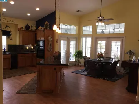 825 Valley View St, Taft, CA 93268 photo 37