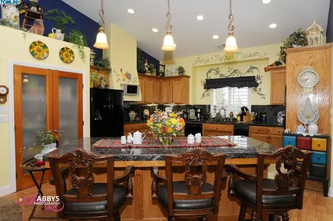 825 Valley View St, Taft, CA 93268 photo 10