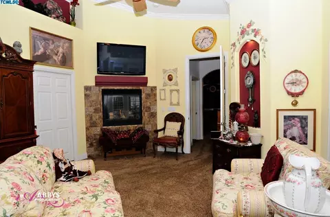 825 Valley View St, Taft, CA 93268 photo 18