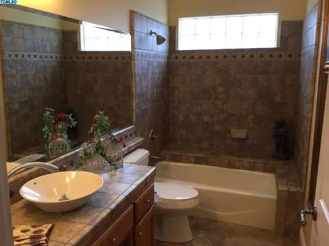 825 Valley View St, Taft, CA 93268 photo 49