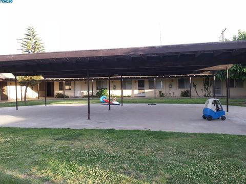 430 E Honolulu St, Lindsay, CA 93247 photo 3