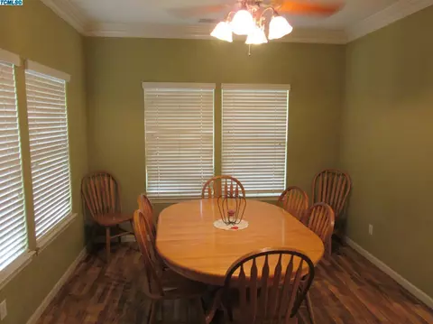 635 Kathleen Ct, Exeter, CA 93221 photo 5