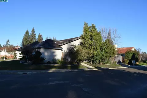 3750 E Willow Ave, Visalia, CA 93292 photo 3