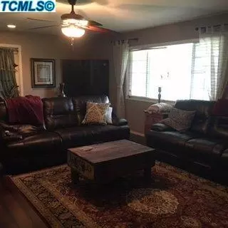 3236 E Caldwell Ave, Visalia, CA 93292 photo 6