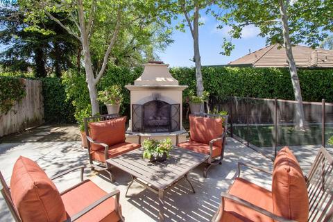 3445 E Feemster Ave, Visalia, CA 93292 photo 34
