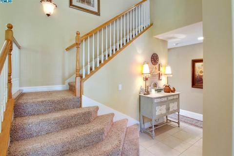 3445 E Feemster Ave, Visalia, CA 93292 photo 5