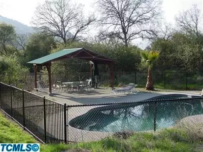 44103 Redbud Trl, Three Rivers, CA 93271 photo 12