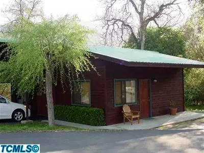 44103 Redbud Trl, Three Rivers, CA 93271 photo 2