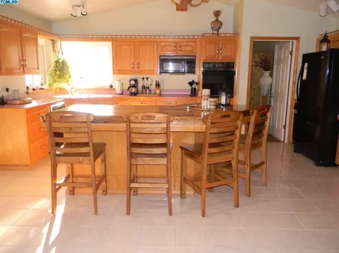 44227 Dinely Dr, Three Rivers, CA 93271 photo 14