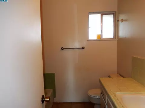397 E Gail Ave, Tulare, CA 93274 photo 7