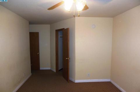 2209 W Tulare Ave, Visalia, CA 93277 photo 20