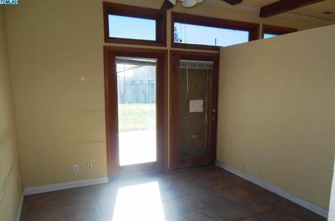 2209 W Tulare Ave, Visalia, CA 93277 photo 18