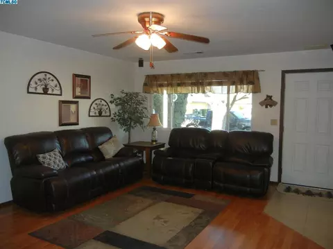 503 Waldo Ave, Exeter, CA 93221 photo 7