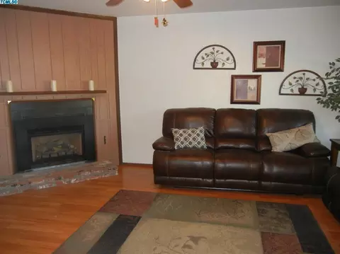 503 Waldo Ave, Exeter, CA 93221 photo 8