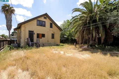 208 E 10th St, Hanford, CA 93230 photo 21