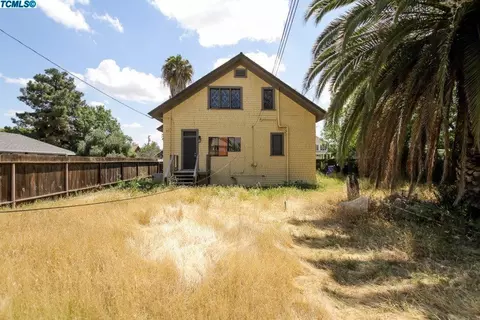 208 E 10th St, Hanford, CA 93230 photo 20