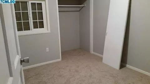 231 NE 3rd Ave, Visalia, CA 93291 photo 8