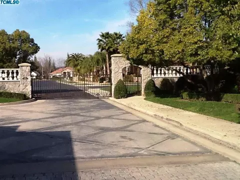 3515 E Hillcrest Ave, Visalia, CA 93292 photo 52