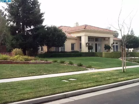 3515 E Hillcrest Ave, Visalia, CA 93292 photo 5