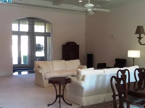 3515 E Hillcrest Ave, Visalia, CA 93292 photo 10