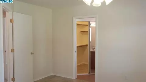 3834 E Willow Ave, Visalia, CA 93292 photo 9