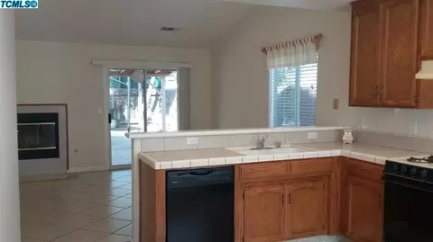 3834 E Willow Ave, Visalia, CA 93292 photo 6