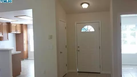 3834 E Willow Ave, Visalia, CA 93292 photo 5