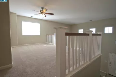 2321 E Victor Ave, Visalia, CA 93292 photo 10