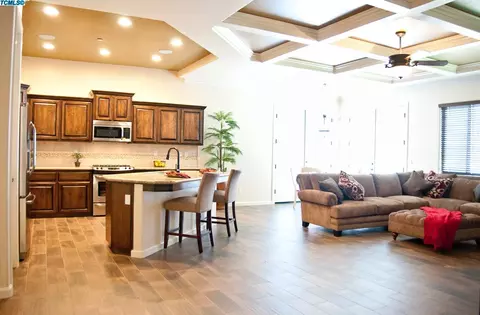 3063 Windmill Ct, Tulare, CA 93274 photo 19