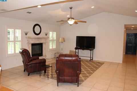 358 Old Line Ave, Exeter, CA 93221 photo 6
