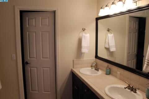 358 Old Line Ave, Exeter, CA 93221 photo 12