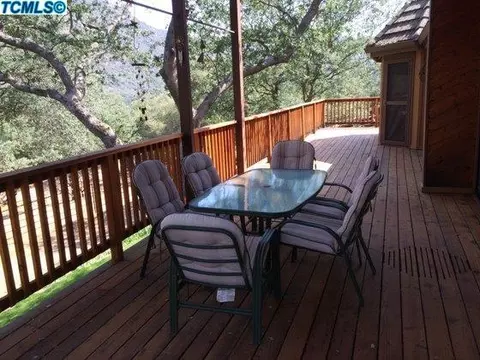 44843 Dinely Dr, Three Rivers, CA 93271 photo 11