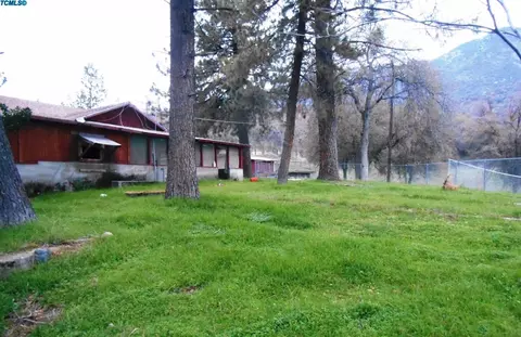 37699 E Kings Canyon Rd, Dunlap, CA 93621 photo 3