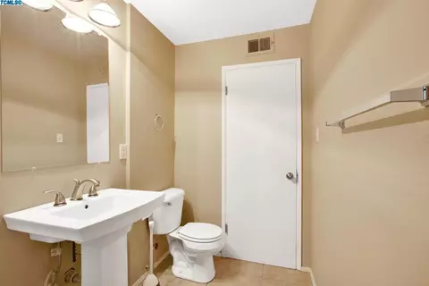 3113 E Duran Ave, Visalia, CA 93292 photo 14