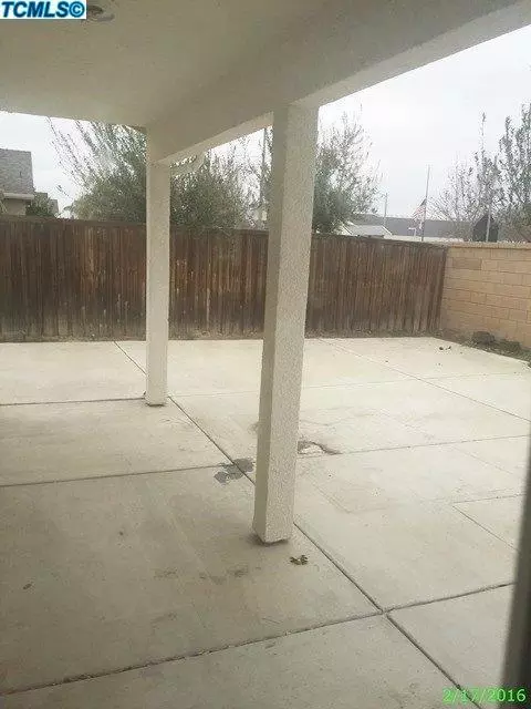 934 Privilege Dr, Lemoore, CA 93245 photo 10