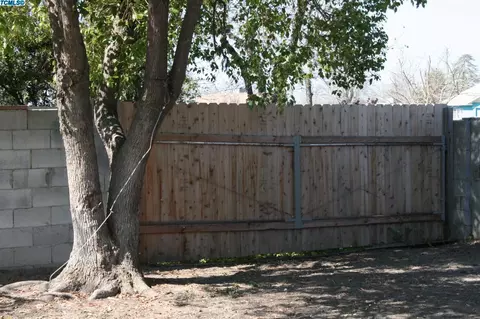 1601 Bell Ave, Corcoran, CA 93212 photo 24