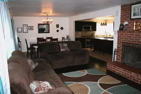 1601 Bell Ave, Corcoran, CA 93212 photo 9