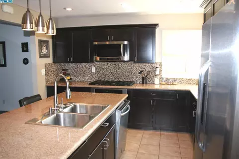 1601 Bell Ave, Corcoran, CA 93212 photo 3
