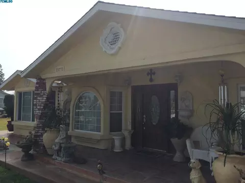 23375 Ducor, Ducor, CA 93218 photo 2