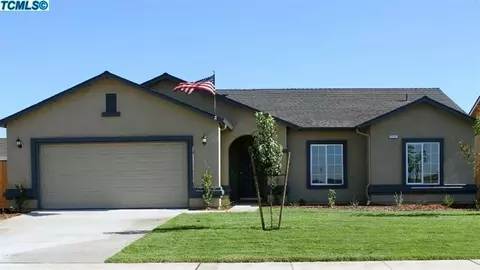 1630 Laredo Ave, Dinuba, CA 93618 photo 3