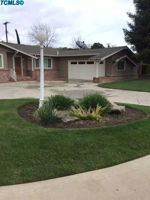 116 E Gail Ave, Tulare, CA 93274 photo 3
