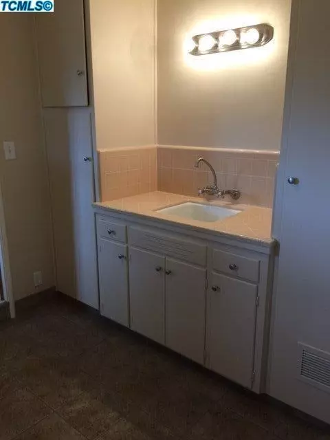 116 E Gail Ave, Tulare, CA 93274 photo 12